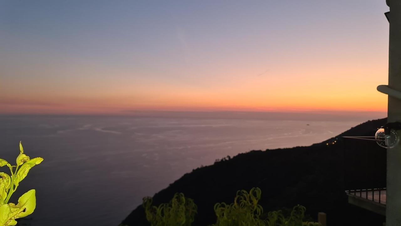 Sunset - Homy 5 Terre Retreat Apartment Biassa Luaran gambar